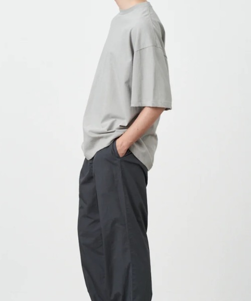 ATON（エイトン）の「ATON (エイトン) FRESCA PLATE | OVERSIZED S/S T-SHIRT（Tシャツ/カットソー・メンズ・ホワイト/ネイビー/グレー・6/4/2）」の6枚目の写真