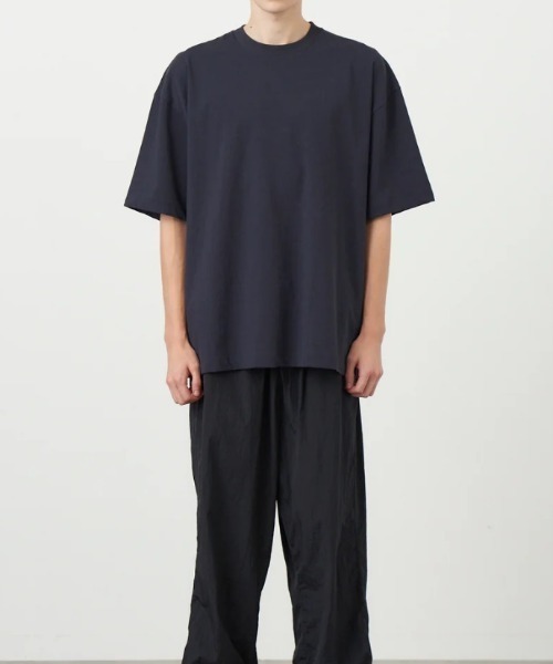 ATON（エイトン）の「ATON (エイトン) FRESCA PLATE | OVERSIZED S/S T-SHIRT（Tシャツ/カットソー・メンズ・ホワイト/ネイビー/グレー・6/4/2）」の10枚目の写真