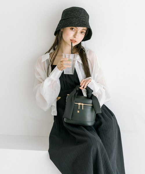 OLIVE des OLIVE（オリーブデオリーブ）の「ダブルフロントクロップドシャツ　1031040330（シャツ/ブラウス・レディース・ブルー/オフホワイト/サックスブルー/ブラック系その他・FREE）」の6枚目の写真