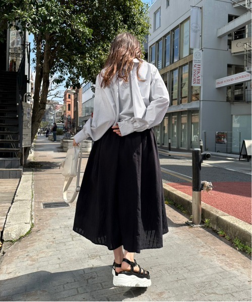 OLIVE des OLIVE（オリーブデオリーブ）の「ダブルフロントクロップドシャツ　1031040330（シャツ/ブラウス・レディース・ブルー/オフホワイト/サックスブルー/ブラック系その他・FREE）」の13枚目の写真