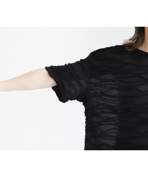 reca(レカ)の「半袖ランダムタックシアートップス(Tシャツ/カットソー・レディース・ブラック/ホワイト・FREE)」の6枚目の写真