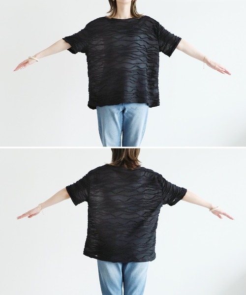 reca(レカ)の「半袖ランダムタックシアートップス(Tシャツ/カットソー・レディース・ブラック/ホワイト・FREE)」の5枚目の写真