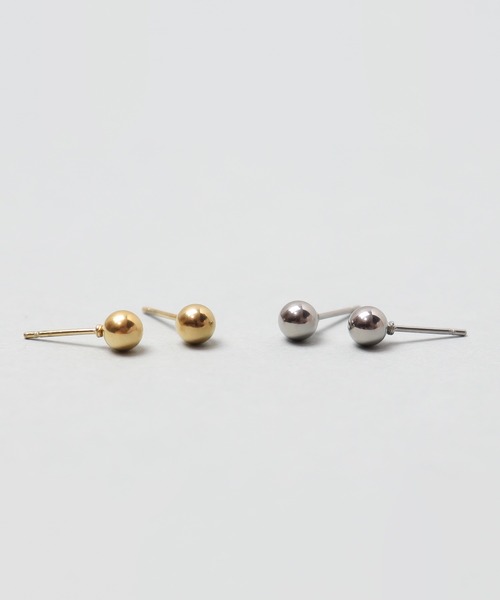 ieLS(イエルズ)の「金属アレルギー対応「ieLS」ステンレス 5mmボールピアス(ピアス(両耳用)・メンズ・ゴールド/シルバー・ONE SIZE)」の5枚目の写真