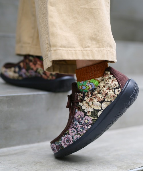 チチカカ（チチカカ）の「クラシカルモカシンシューズ（モカシン/デッキシューズ・レディース・ブラウン/ベージュ・LARGE/MEDIUM）」の8枚目の写真