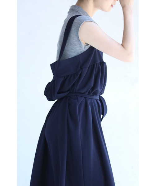 cawaii(カワイイ)の「(濃紺)(ベルト付き)ラクもお洒落も両方欲張る。上品カラーのサロペット(サロペット/オーバーオール・レディース・ネイビー・FREE)」の17枚目の写真