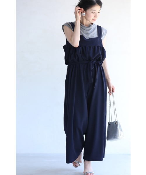 cawaii(カワイイ)の「(濃紺)(ベルト付き)ラクもお洒落も両方欲張る。上品カラーのサロペット(サロペット/オーバーオール・レディース・ネイビー・FREE)」の21枚目の写真