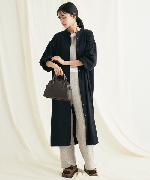CRAFT STANDARD BOUTIQUE(クラフトスタンダードブティック)の「レーヨンデシンバンドカラーワンピース(ワンピース・レディース・ブラック/オフホワイト・FREE)」の1枚目の写真
