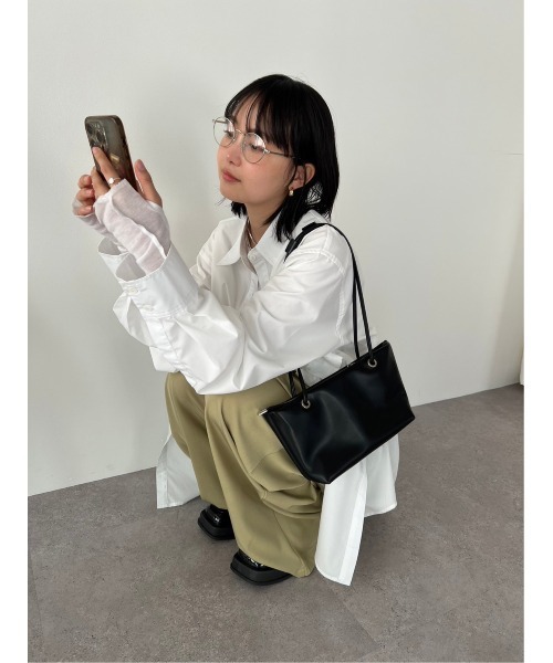 HANNE(アン)の「オーバーサイズ2wayシャツ(シャツ/ブラウス・レディース・ブルー/ホワイト/パープル・FREE)」の19枚目の写真