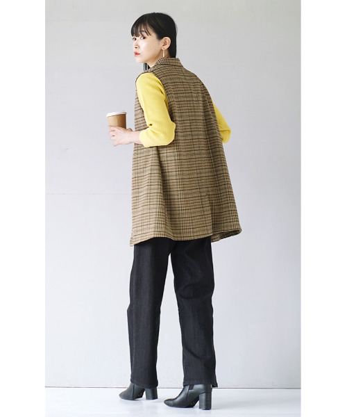 apartment department（アパートメントデパートメント）の「テーラーロングジレ（ベスト・レディース・ベージュ・M）」の2枚目の写真