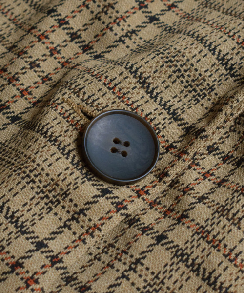 apartment department（アパートメントデパートメント）の「テーラーロングジレ（ベスト・レディース・ベージュ・M）」の10枚目の写真