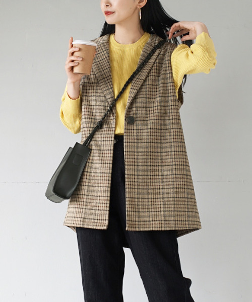 apartment department（アパートメントデパートメント）の「テーラーロングジレ（ベスト・レディース・ベージュ・M）」の13枚目の写真