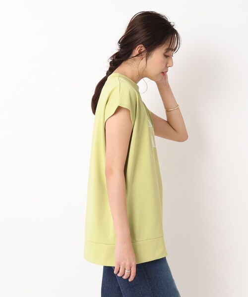 DRESKIP（ドレスキップ）の「◆大人の抜け感 フレンチスリーブ ゆるロゴTシャツ（Tシャツ/カットソー・レディース・ライトベージュ/オフホワイト/チャコールグレー/黄緑系・02/03/04）」の14枚目の写真
