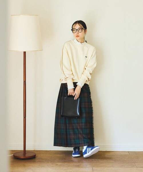 FREAK'S STORE（フリークスストア）の「TOWN CRAFT × FREAK'S STORE/タウンクラフト  別注 ラインスウェット（スウェット・レディース・ネイビー/グリーン/オフホワイト・ﾌﾘ-）」の15枚目の写真