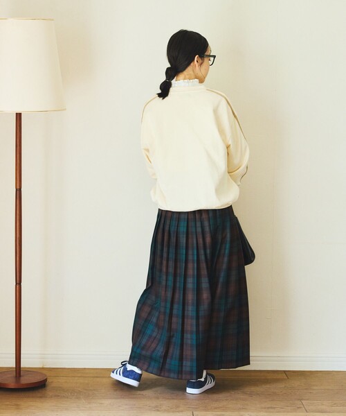 FREAK'S STORE（フリークスストア）の「TOWN CRAFT × FREAK'S STORE/タウンクラフト  別注 ラインスウェット（スウェット・レディース・ネイビー/グリーン/オフホワイト・ﾌﾘ-）」の16枚目の写真