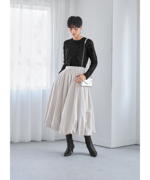 STYLE DELI(スタイルデリ)の「サークル柄シワ加工シアートップス(Tシャツ/カットソー・レディース・ブラック/アイボリー・S-M/M-L)」の21枚目の写真