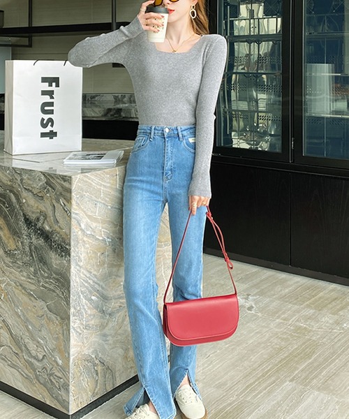 Primazel（プリマゼル）の「スクエアネックリブ春ニットトップス（ニット/セーター・レディース・ブラック/ネイビー/グレー/ホワイト・M）」の8枚目の写真