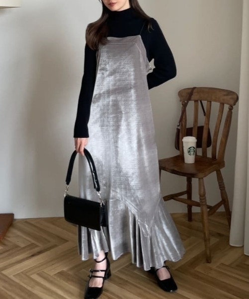 armonia（アルモニーア）の「a.ベロアキャミワンピース（ワンピース・レディース・ブラック/グレー/ブルー・FREE）」の16枚目の写真