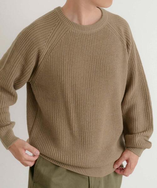 ITEMS URBANRESEARCH（アイテムズ アーバンリサーチ）の「マシンウォッシャブル 片畦クルーネックニット（ニット/セーター・メンズ・キャメル/ブラック/グリーン/ブルー/アイボリー・LARGE/MEDIUM）」の5枚目の写真