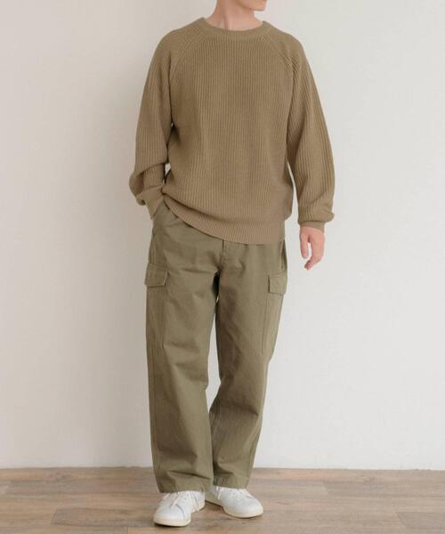 ITEMS URBANRESEARCH(アイテムズ アーバンリサーチ)の「マシンウォッシャブル 片畦クルーネックニット(ニット/セーター・メンズ・キャメル/ブラック/グリーン/ブルー/アイボリー・LARGE/MEDIUM)」の10枚目の写真