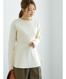 バックパールペプラムニット