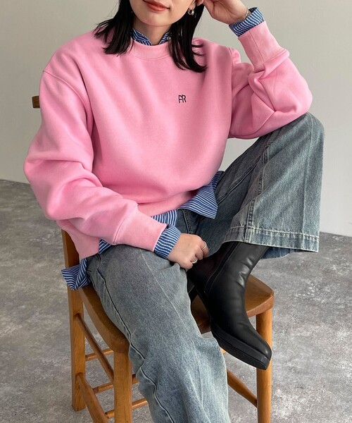 fredy emue（フレディエミュ）の「FR刺繍 起毛スウェット（スウェット・レディース・ライトグレー/グレー/ネイビー/ベビーピンク/サックスブルー・38）」の5枚目の写真