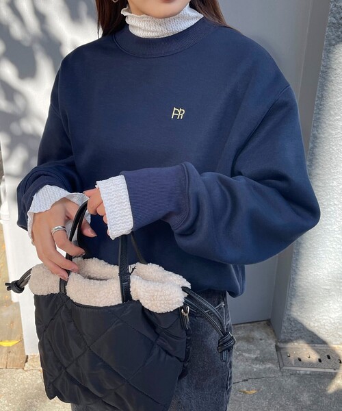fredy emue（フレディエミュ）の「FR刺繍 起毛スウェット（スウェット・レディース・ライトグレー/グレー/ネイビー/ベビーピンク/サックスブルー・38）」の16枚目の写真