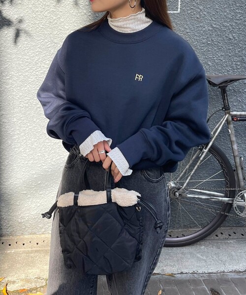 fredy emue（フレディエミュ）の「FR刺繍 起毛スウェット（スウェット・レディース・ライトグレー/グレー/ネイビー/ベビーピンク/サックスブルー・38）」の19枚目の写真