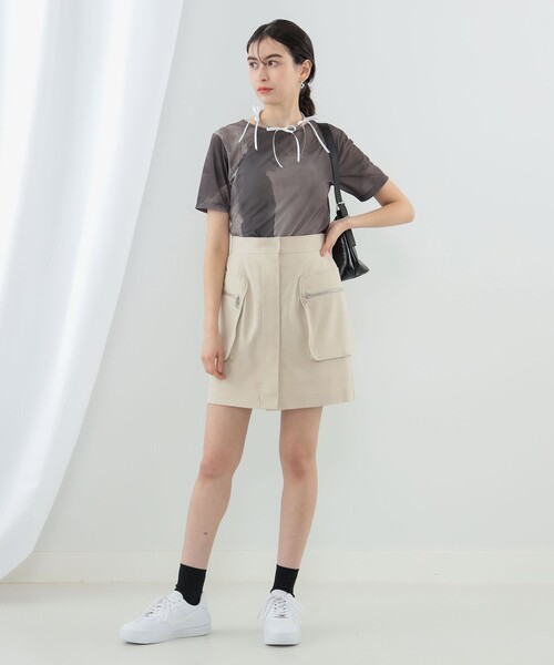 Ray BEAMS（レイビームス）の「Ray BEAMS / ジップ カーゴ ミニスカート（スカート・レディース・ベージュ/ブラック・1/0）」の8枚目の写真