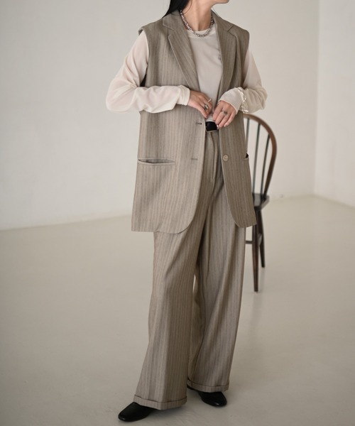 Marient(マリエント)の「ピンストライプスリーブレスJK/ジャケット(テーラードジャケット・レディース・チャコール/ベージュ・FREE)」の6枚目の写真