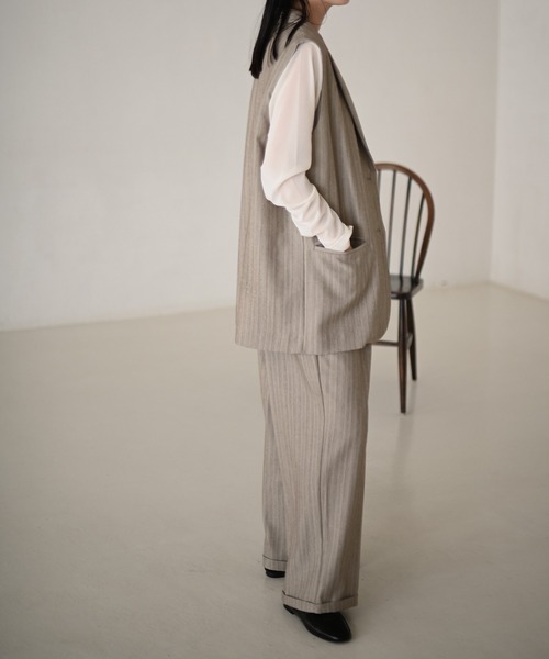 Marient(マリエント)の「ピンストライプスリーブレスJK/ジャケット(テーラードジャケット・レディース・チャコール/ベージュ・FREE)」の7枚目の写真