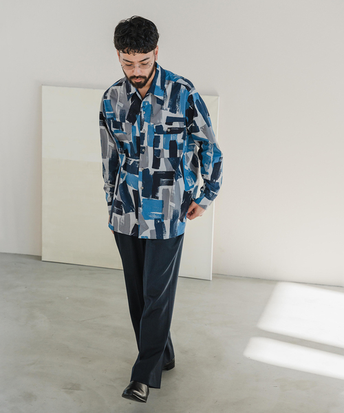 EDIFICE（エディフィス）の「ペイントパターン アーミーシャツ（その他アウター・メンズ・カーキ/ネイビー・MEDIUM/LARGE）」の4枚目の写真