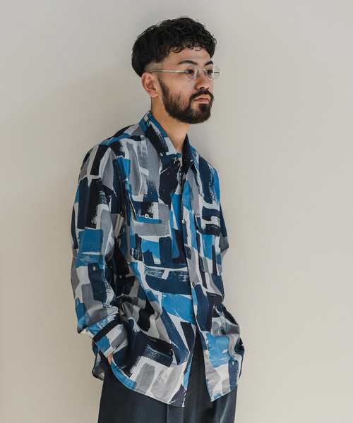 EDIFICE（エディフィス）の「ペイントパターン アーミーシャツ（その他アウター・メンズ・カーキ/ネイビー・MEDIUM/LARGE）」の6枚目の写真