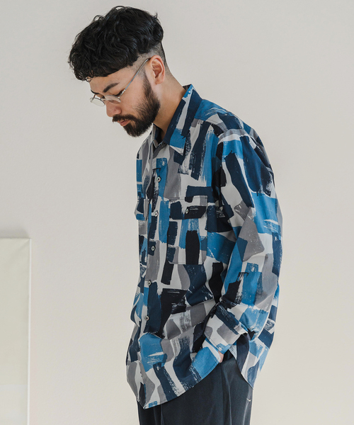 EDIFICE（エディフィス）の「ペイントパターン アーミーシャツ（その他アウター・メンズ・カーキ/ネイビー・MEDIUM/LARGE）」の11枚目の写真