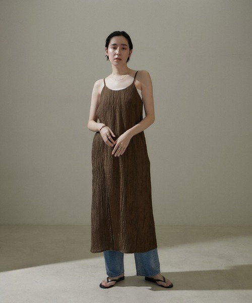 SALON adam et rope'（サロン アダム エ ロペ）の「【Healthy DENIM for SALON（ヘルシーデニム）】別注Clover/デニム（デニムパンツ・レディース・ブルー系その他6・23/25/22/24/21）」の4枚目の写真