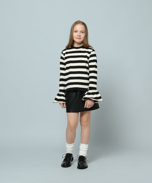 LOWRYS FARM(ローリーズファーム)の「フェイクレザータイトミニスカート 107773(スカート・キッズ・ブラック・160cm/150cm)」の2枚目の写真