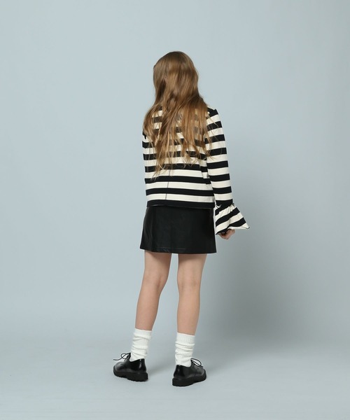 LOWRYS FARM(ローリーズファーム)の「フェイクレザータイトミニスカート 107773(スカート・キッズ・ブラック・160cm/150cm)」の4枚目の写真