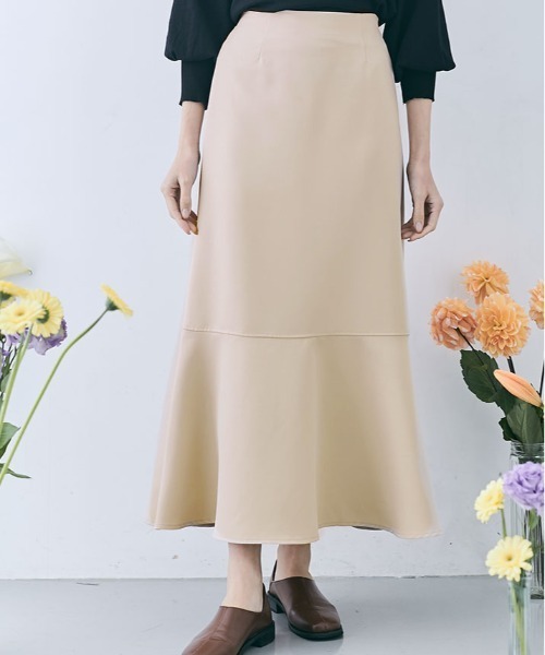 kirakiraShop(キラキラショップ)の「切り替え マーメイド ロング スカート(スカート・レディース・ブラック/ライトベージュ/ブルー・FREE)」の16枚目の写真