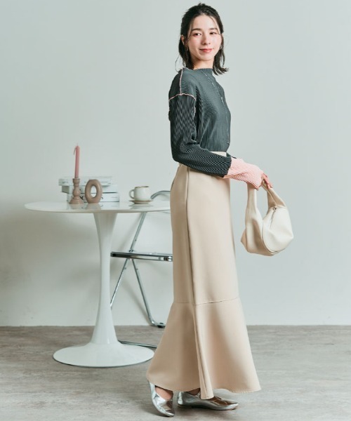 kirakiraShop(キラキラショップ)の「切り替え マーメイド ロング スカート(スカート・レディース・ブラック/ライトベージュ/ブルー・FREE)」の15枚目の写真