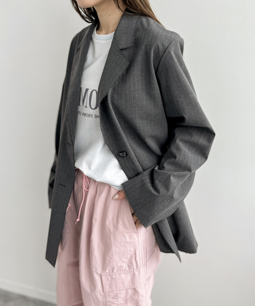 JOINT WORKS(ジョイントワークス)の「ピンストカットオフ テーラージャケット(テーラードジャケット・レディース・ネイビー/グレー・FREE)」の12枚目の写真