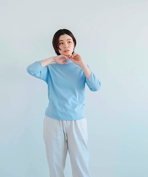D（ディー）の「コットンフライス ボートネックプルオーバー（Tシャツ/カットソー・レディース・ブラック/ホワイト/ライトグレー/ミント/サックスブルー/イエロー・MEDIUM）」の5枚目の写真