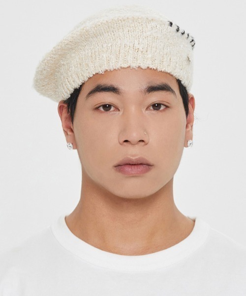 ROMANTIC CROWN(ロマンティッククラウン)の「A'GEM/9 × .kom『ROMANTIC CROWN/ロマンティッククラウン』BOUCLE STITCH BERET/ブークレーステッチベレー(ハンチング/ベレー帽・レディース・ブラック/アイボリー・FREE)」の3枚目の写真