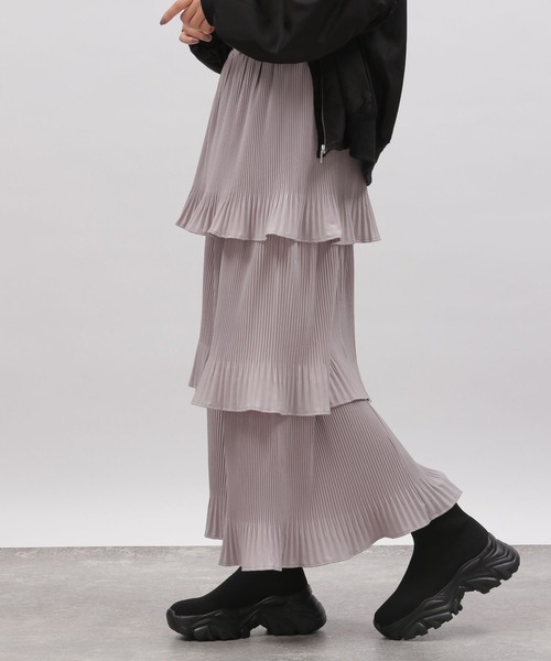 LAKOLE（ラコレ）の「ケシプリーツティアードスカート / 108668（スカート・レディース・ブラック/グレー/アイボリー/ブラウン・MEDIUM/SMALL）」の13枚目の写真
