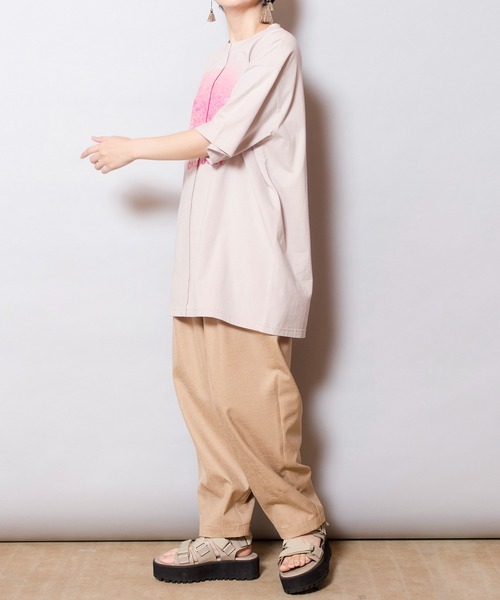 OSMOSIS（オズモーシス）の「ピンタックプリントTシャツ（Tシャツ/カットソー・レディース・ホワイト/ブラック/ライトベージュ・ONE SIZE）」の14枚目の写真