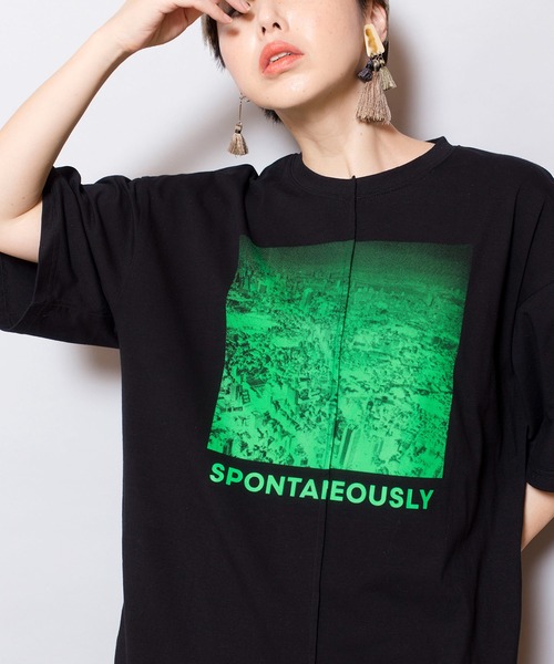 OSMOSIS（オズモーシス）の「ピンタックプリントTシャツ（Tシャツ/カットソー・レディース・ホワイト/ブラック/ライトベージュ・ONE SIZE）」の21枚目の写真
