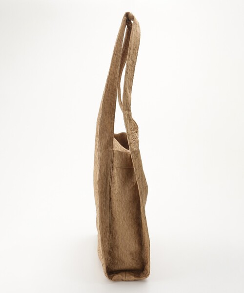 &Bridge(アンドブリッジ)の「Earth Made (アースメイド) シワ加工バッグ(BE)(トートバッグ・レディース・ブラウン系その他・99)」の3枚目の写真
