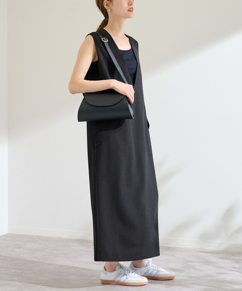 FRAMeWORK(フレームワーク)の「VN I-LINE ワンピース(ワンピース・レディース・チャコールグレー/ブラック・36/38)」の1枚目の写真