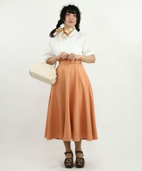 F i.n.t（フィント）の「フリージア刺繍ハート開衿ブラウス（シャツ/ブラウス・レディース・ピンクベージュ/オフホワイト・FREE）」の5枚目の写真