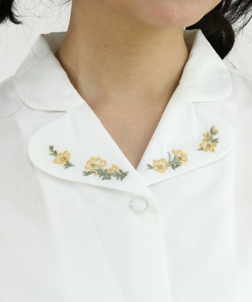 F i.n.t（フィント）の「フリージア刺繍ハート開衿ブラウス（シャツ/ブラウス・レディース・ピンクベージュ/オフホワイト・FREE）」の7枚目の写真