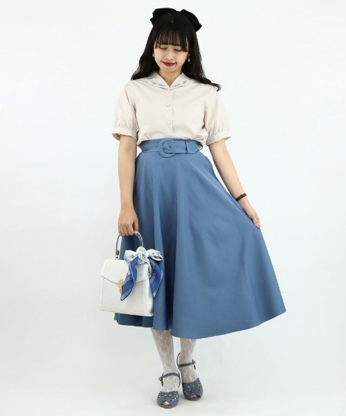 F i.n.t（フィント）の「フリージア刺繍ハート開衿ブラウス（シャツ/ブラウス・レディース・ピンクベージュ/オフホワイト・FREE）」の19枚目の写真