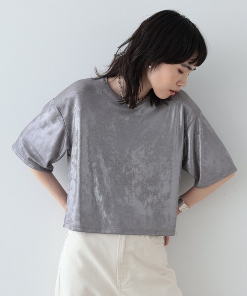 GALLEST（ギャレスト）の「◆シャイニークロップドTシャツ（Tシャツ/カットソー・レディース・ブロンズ/シルバー系その他/シルバー・38）」の6枚目の写真
